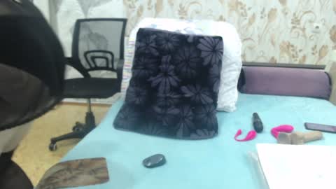 CamDiva1 online show from 12/12/24, 11:07