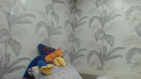 CamDiva1 online show from 12/26/24, 12:05