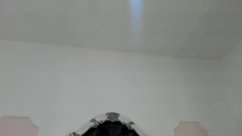 Cameron  online show from 03/10/25, 10:34