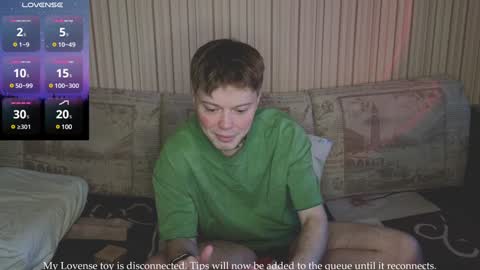 Snapshot of cameron_crowly chatting on 12/09/24, 05:51 Cameron online show from 12/09/24, 05:51