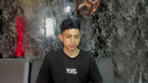 Snapshot of cameron_lux4 chatting on 05/01/26, 03:33 CAMERON online show from 05/01/26, 03:33