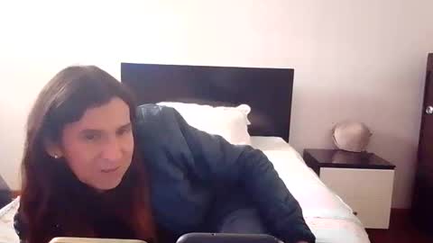 Mara Catalina Romero Ordez online show from 10/09/25, 06:17