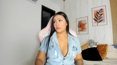 Cameron  online show from 01/24/25, 07:39