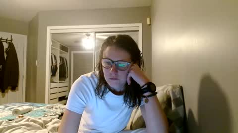 camforfunmoment online show from 11/04/25, 12:54