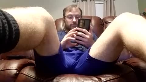 Snapshot of camguy2425 chatting on 12/26/24, 04:10 CamGuy online show from 12/26/24, 04:10