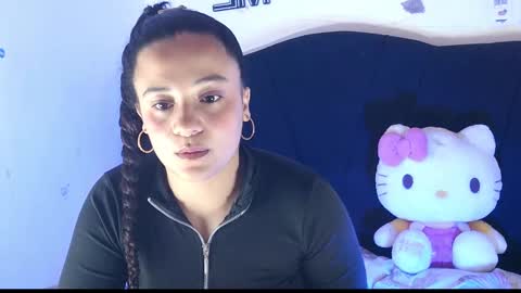 cami540171 online show from 09/28/25, 12:27