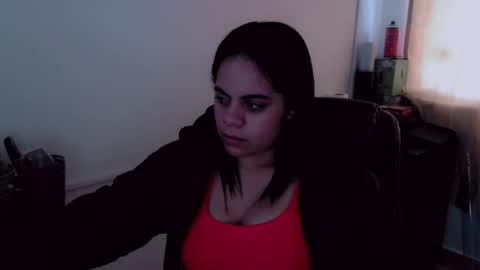 Snapshot of cami_bunnygirlx chatting on 12/06/24, 10:19 CAMI online show from 12/06/24, 10:19