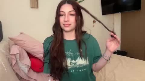 Camila online show from 02/11/26, 07:19