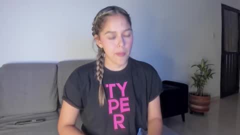   online show from 11/08/25, 03:50