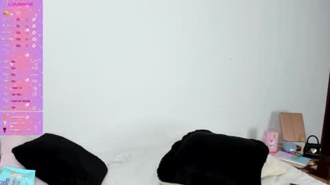 camii  online show from 02/26/25, 04:36