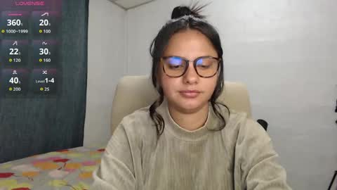 Snapshot of cami_valbuena chatting on 04/23/26, 08:11 Camila Valbuena online show from 04/23/26, 08:11