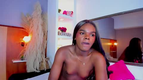 camiestrada online show from 02/25/25, 07:09