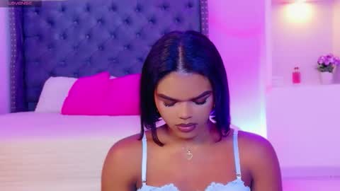 camiestrada online show from 11/02/25, 01:19