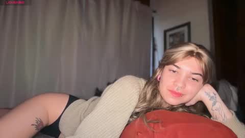 Snapshot of camii19y chatting on 02/25/26, 10:08 camii19y online show from 02/25/26, 10:08