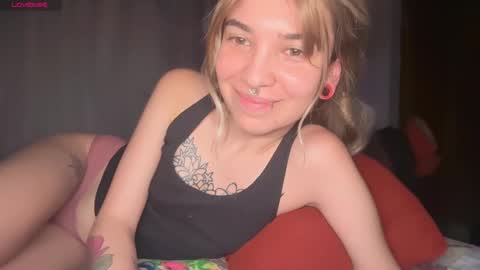 Snapshot of camii19y chatting on 02/26/26, 09:14 camii19y online show from 02/26/26, 09:14