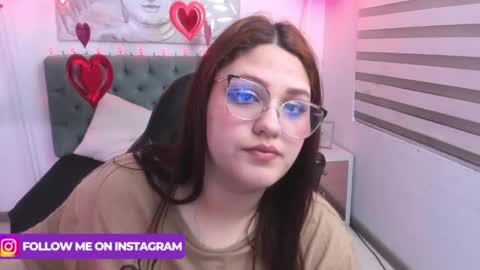 Camila Osorio online show from 02/12/25, 08:27