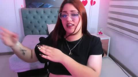 Camila Osorio online show from 02/25/25, 06:47