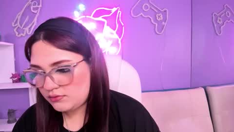 Camila Osorio online show from 11/08/25, 07:56