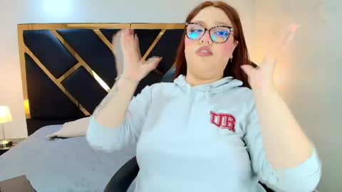 Camila Osorio online show from 05/28/26, 07:11