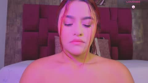 camila__bouzas online show from 03/03/26, 11:27