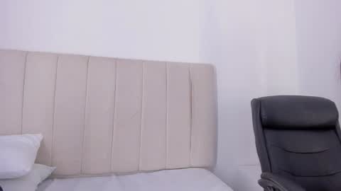 Cami online show from 02/06/25, 10:21