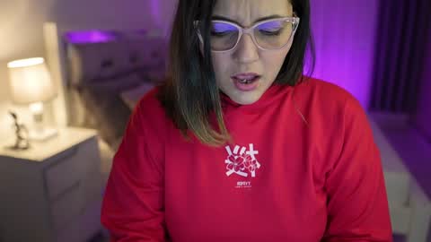 Camila buitrago online show from 12/02/24, 10:34