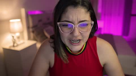 Camila buitrago online show from 12/16/24, 01:42