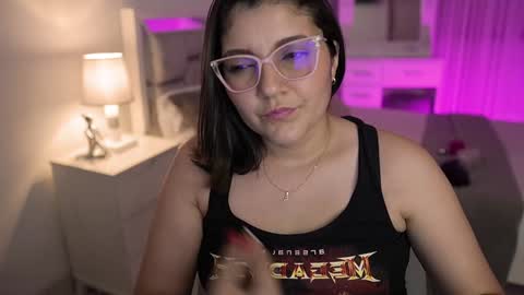 Camila buitrago online show from 12/23/24, 01:18