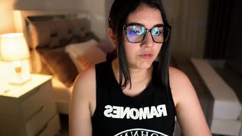 Camila buitrago online show from 09/15/25, 10:32