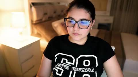 Camila buitrago online show from 10/19/25, 11:49