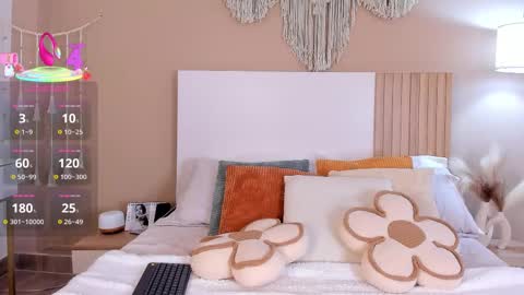 camila_bustamante_ online show from 03/26/26, 06:57