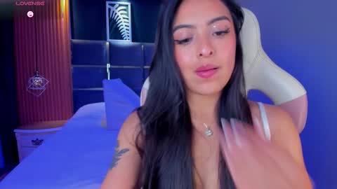 Camila online show from 09/20/25, 03:51