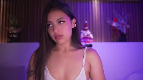 Camila online show from 12/16/25, 04:06