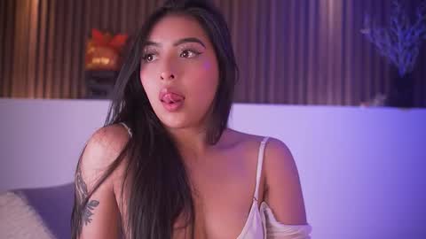 Camila online show from 02/12/26, 05:13