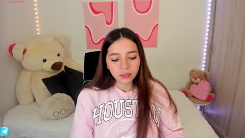 Snapshot of camila_ec2 chatting on 12/05/24, 11:18 C A M I online show from 12/05/24, 11:18