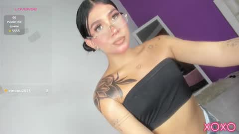 Snapshot of camila_hott1 chatting on 09/17/25, 12:01 Cami vazques online show from 09/17/25, 12:01