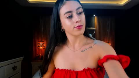 camila_martinez9 online show from 10/24/25, 11:39