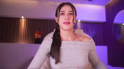 camila_martinez9 online show from 03/16/26, 11:36