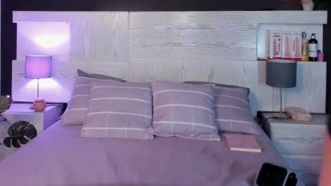 CAMI 3 online show from 11/08/25, 01:33