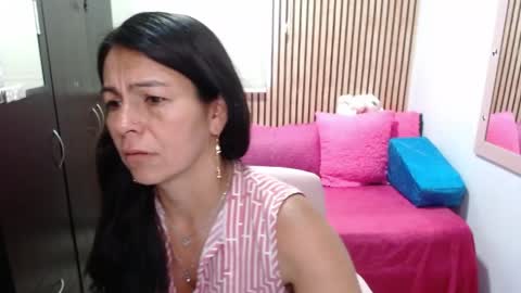 Camila Vargas online show from 04/16/26, 09:50