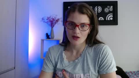 Camila ventura online show from 10/23/25, 03:00