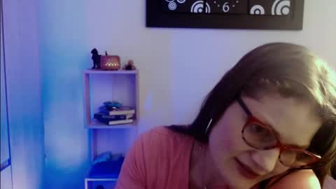 Snapshot of camila_ventura chatting on 05/25/26, 02:01 Camila ventura online show from 05/25/26, 02:01
