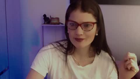 Snapshot of camila_ventura chatting on 05/31/26, 12:34 Camila ventura online show from 05/31/26, 12:34