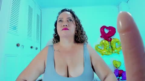 camilaa foxxx online show from 02/13/25, 11:58