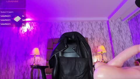    online show from 02/26/25, 01:00