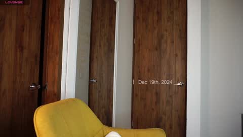 Camila online show from 12/19/24, 11:25