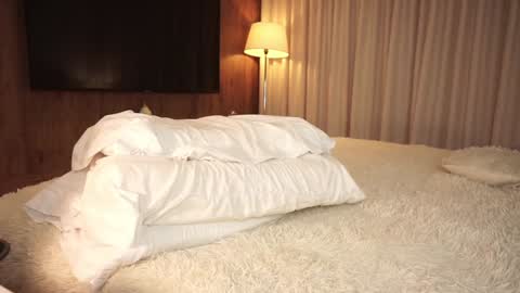 Camila online show from 03/05/25, 02:03