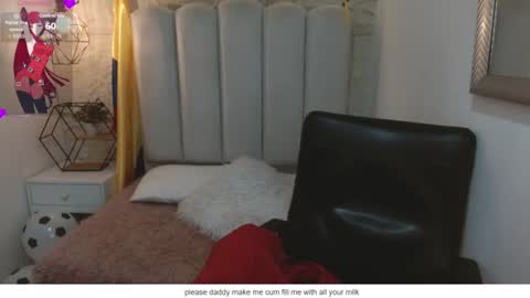 Snapshot of camilah_tk chatting on 06/15/26, 12:18 Cami online show from 06/15/26, 12:18
