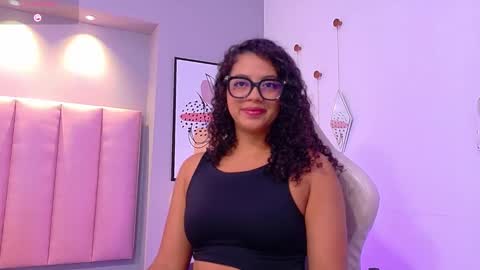 Camila online show from 11/06/25, 12:06