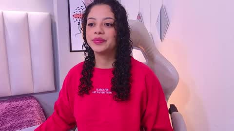 Snapshot of camilalevy chatting on 06/06/26, 12:10 Camila online show from 06/06/26, 12:10